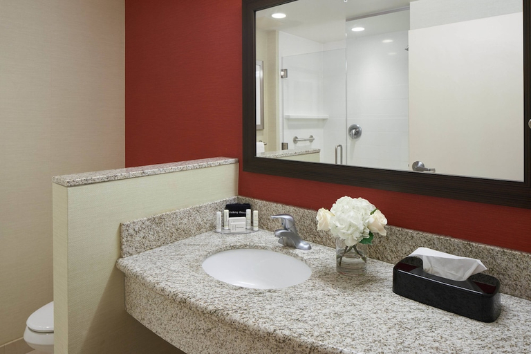 Bathroom 3, Courtyard by Marriott Evansville East, Vanderburgh