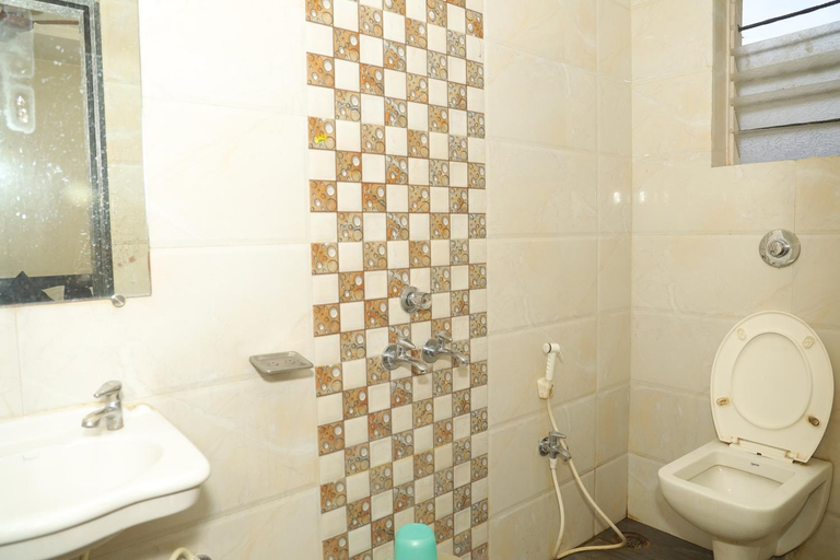 Bedroom 4, Hotel Shri Sai heera, Ahmadnagar
