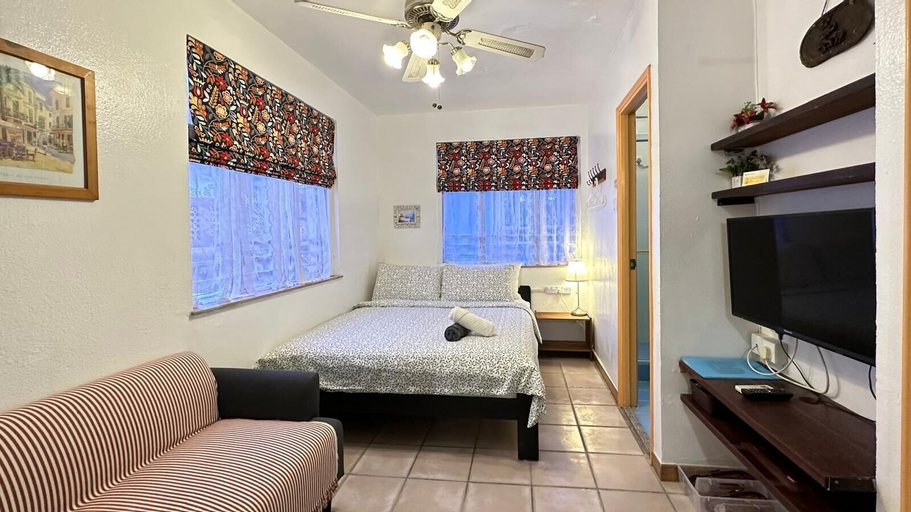 Bedroom 13