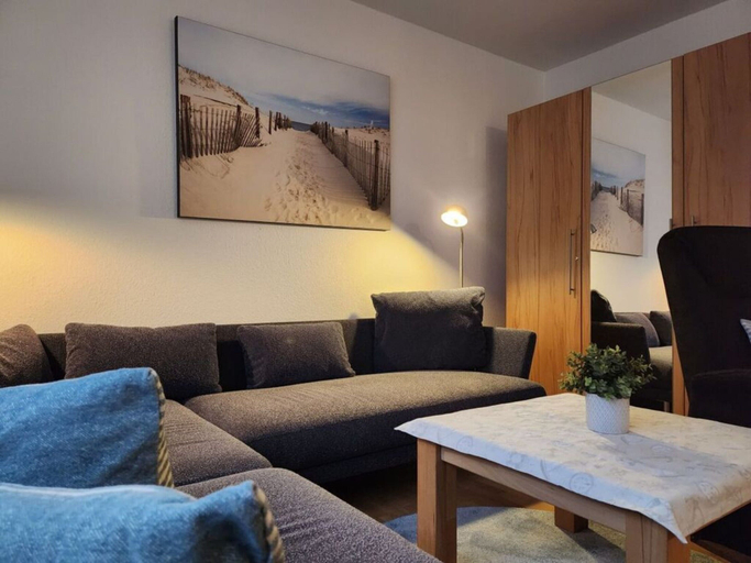 Living area 3, Sound of the sea Modern Retreat, Friesland