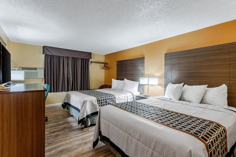 Bedroom 3, Rodeway Inn Farmington, San Juan
