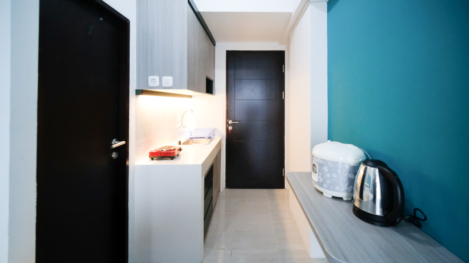 Bedroom 4, Comfortable and Clean Apartment Studio at Suncity Residence By Travelio, Sidoarjo