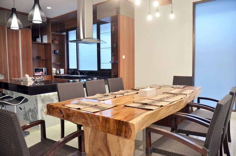 Dining Room 3