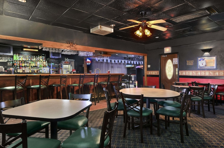 Food & Drinks 4, Days Inn by Wyndham Forrest City, Saint Francis