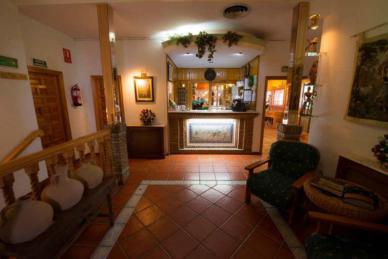 Public Area, Hotel Los Arcos, Toledo