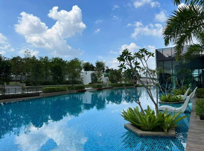 Swimming Pool 2