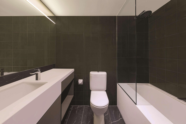 Bathroom 21