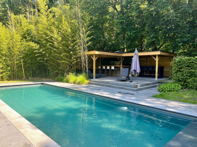 Pool 2, Renovated Farm With Heated Pool, Antwerpen