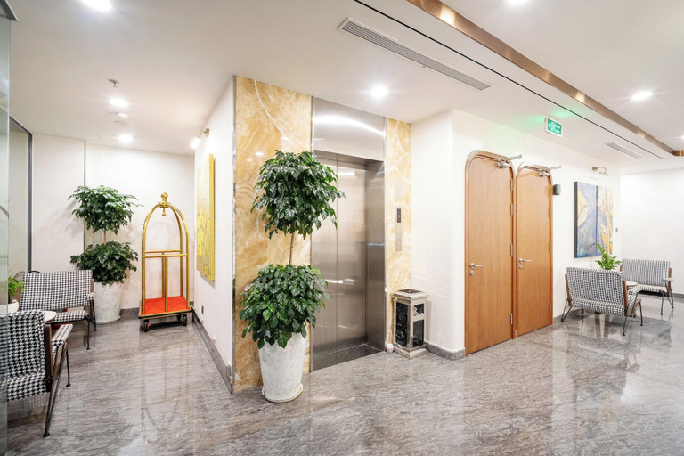 Public Area 3, Hato Saigon Hotel & Rooftop, District 1