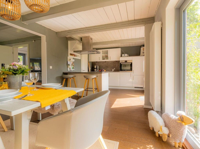 Others 5, House by the Paddock, Nordfriesland
