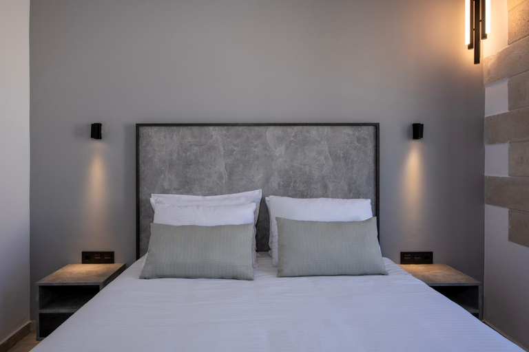 2, Villa Ioanna NC , an upper class accommodation, Crete