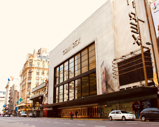 Others 5, Obelisco 818, Distrito Federal