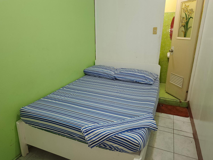 Bedroom 3, Luna Netflix Chill JoMckayl Apartelle, Naga City