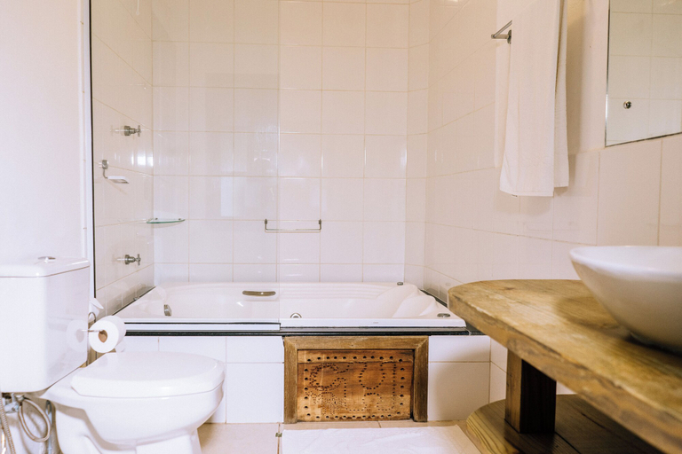 Bathroom 5, Pousada Hi Adventure, Florianopolis