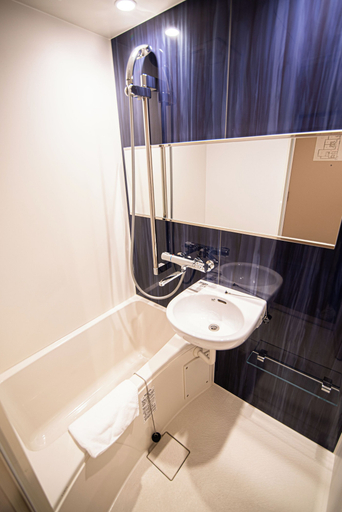 Bathroom 4, Another Sky kyoto Nijojo, Kyoto