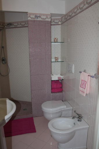 Bathroom 4, Bed and Breakfast Angolo Fiorito, Roma
