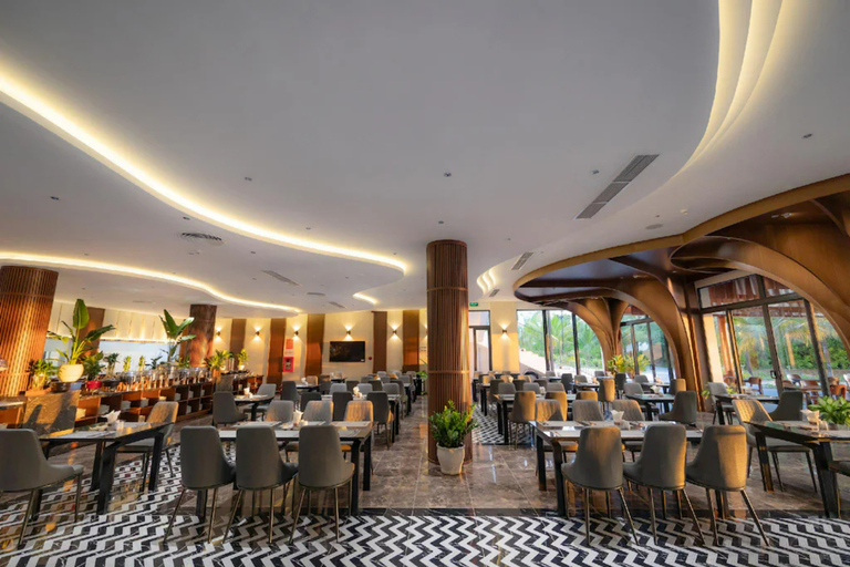 Food & Drinks 5, LANGCO BAY RETREAT, Phú Lộc