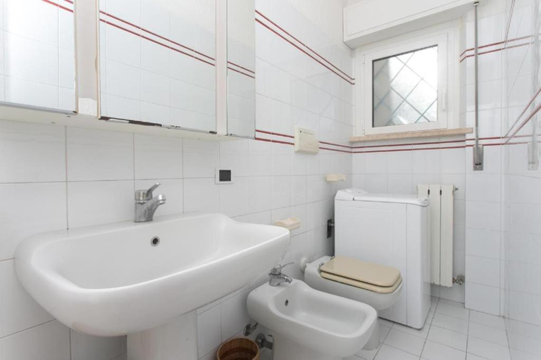2, N114 - Numana, trilocale con vista mare, Ancona