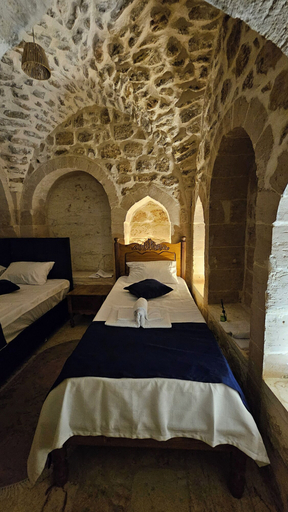 Bedroom 4, Firdevs Konagi, Kızıltepe