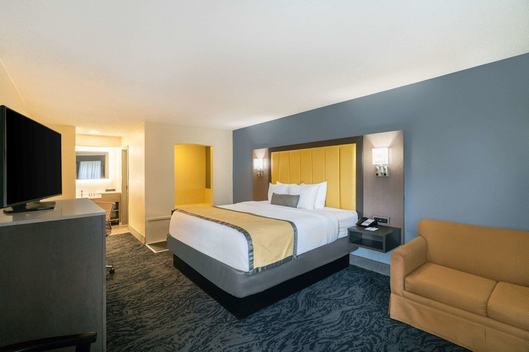 Bedroom 3, Baymont by Wyndham Franklin/Cool Springs, Williamson