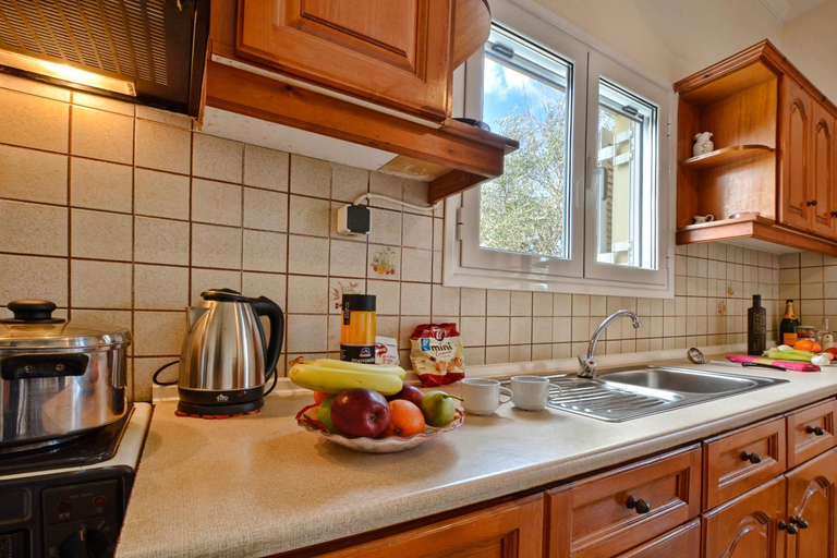 Kitchen 2, Adonis Apartments, Ionian Islands