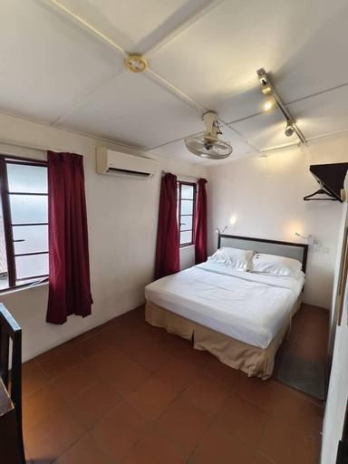 Bedroom 19