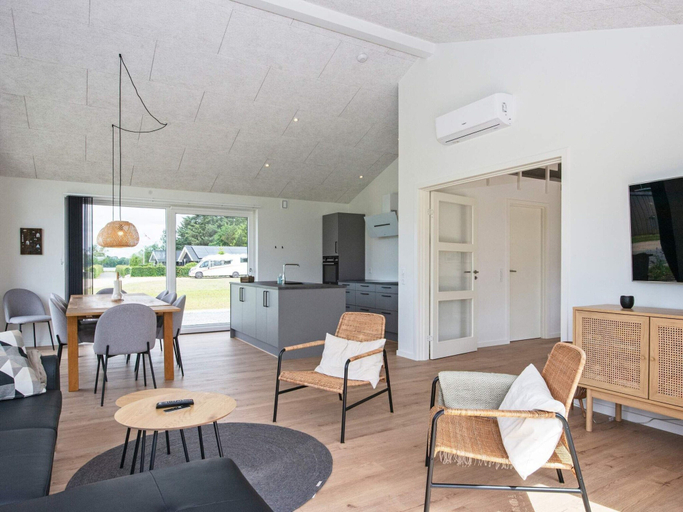 Others 5, 5 Star Holiday Home in Ansager, Varde