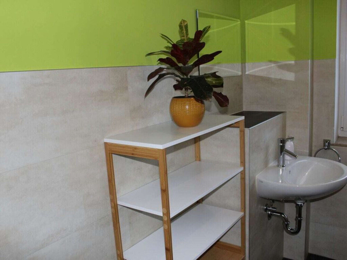 Bathroom 4, Holiday Apartment sun Terrace, Mecklenburgische Seenplatte