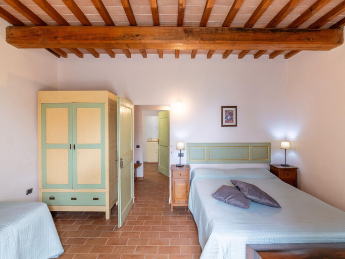 Bedroom 3, Apartment in Furlo with Saltwater Pool, Pesaro E Urbino