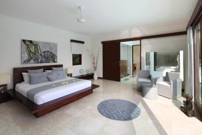 Bedroom 25
