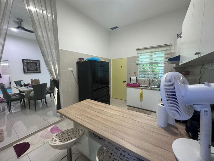 Others 5, Nurasyura Puncak Guesthouse, Perak Tengah