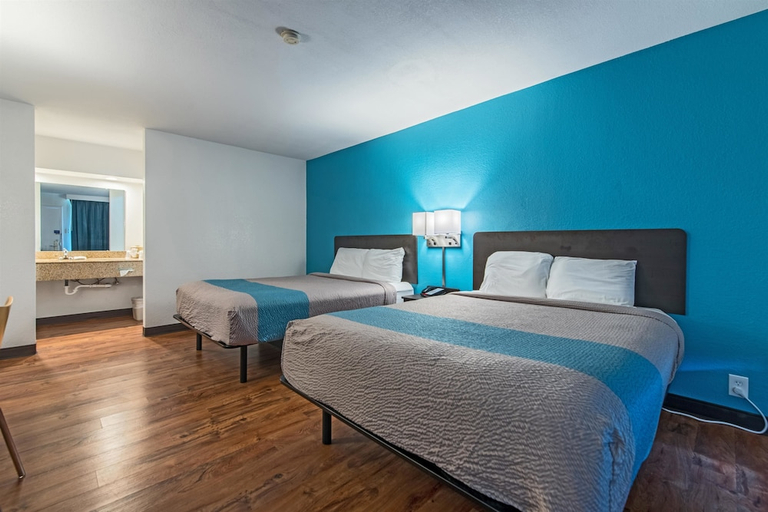 Bedroom 2, Americas Best Value Inn Hamilton, Marion