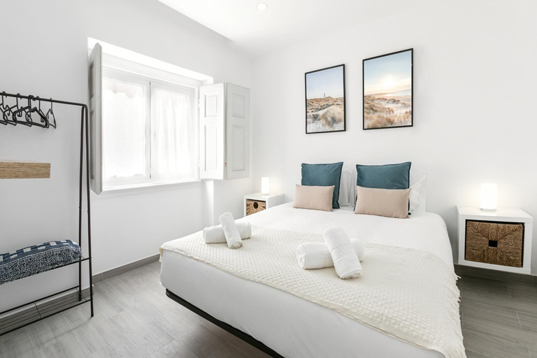 Bedroom, Rose Breeze Apartment, Nazaré