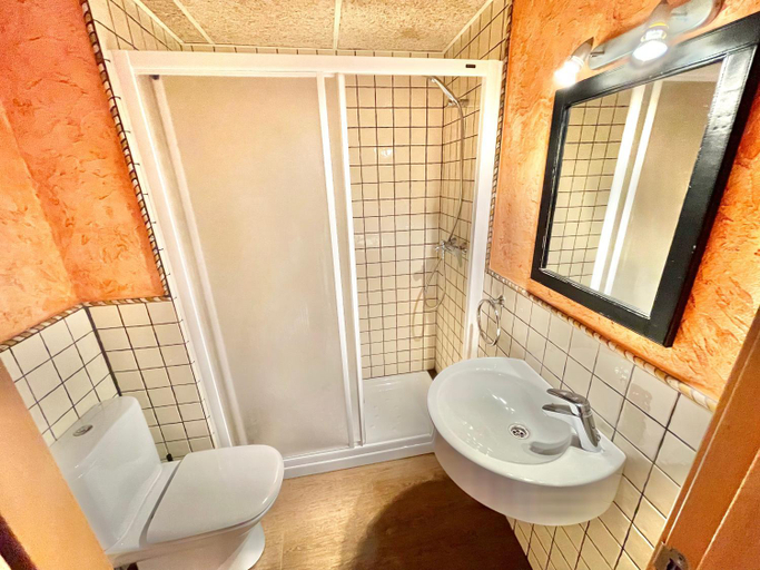 Others 5, Apartamentos Blanes Petit, Girona