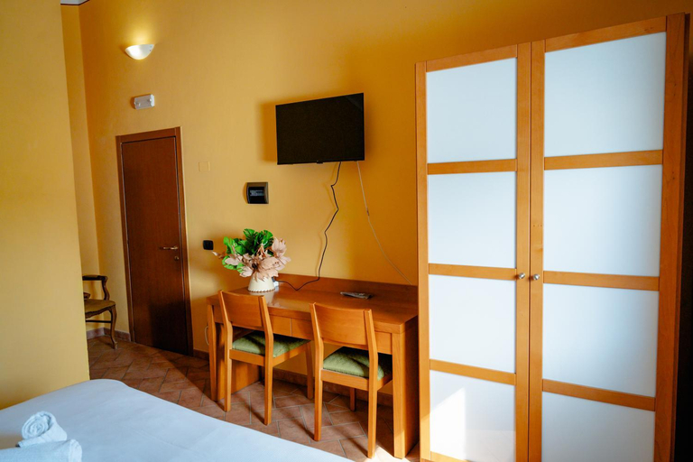 Others 4, L'Antico Gabbiano B&B, Florence