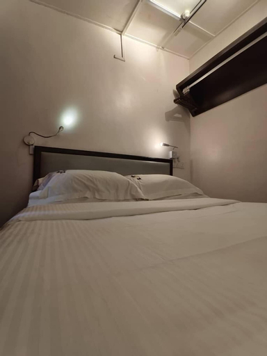 Bedroom 23