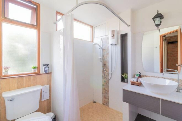 Bathroom 21