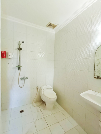 Bathroom 6