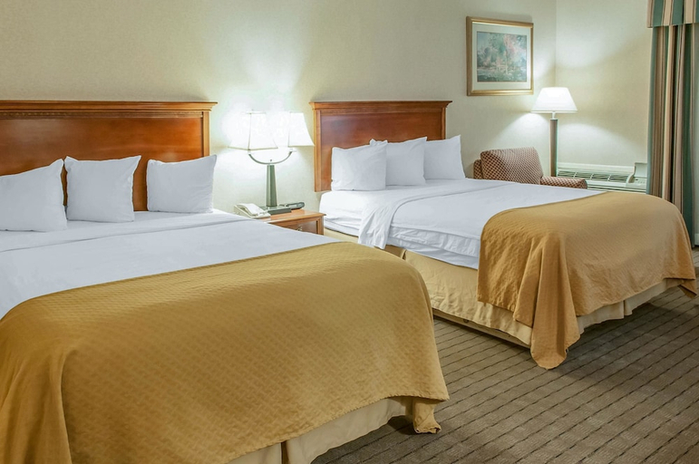 Bedroom 4, Quality Inn & Suites Grants - I-40, Cibola