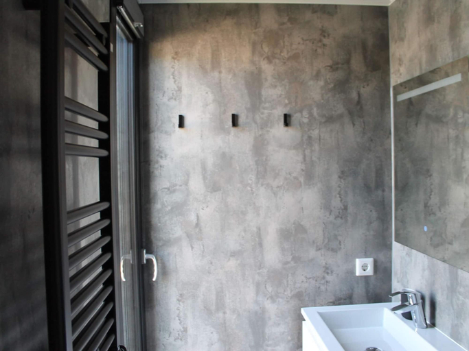 Bathroom 2, Houseboat in Stavoren With Waterfront Views, Nijefurd