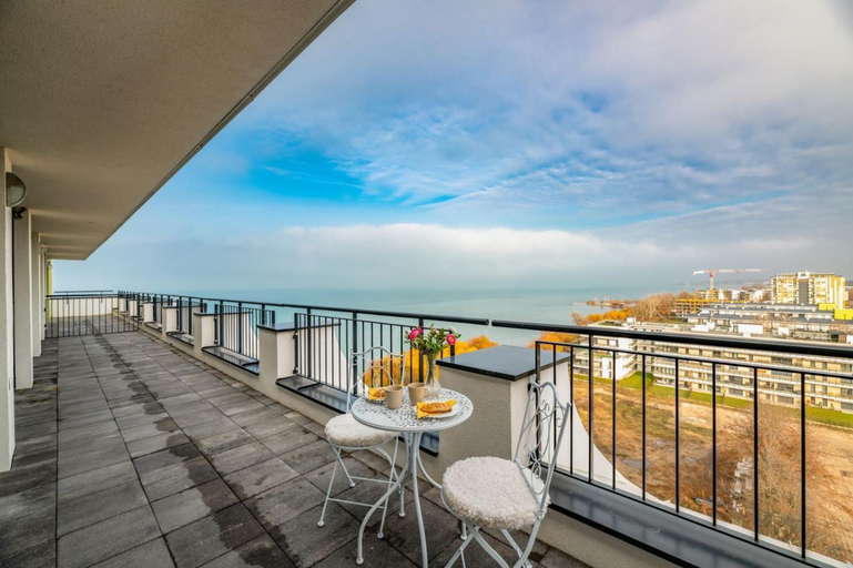 Others 4, MyFlat Lux Penthouse, Siófok