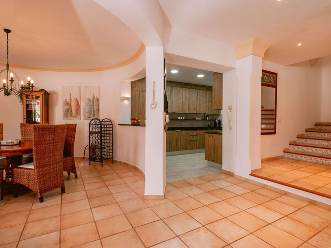 Private kitchen 4, Luxurious, Detached Villa With Swimming Pool 10 Persons, Baleares