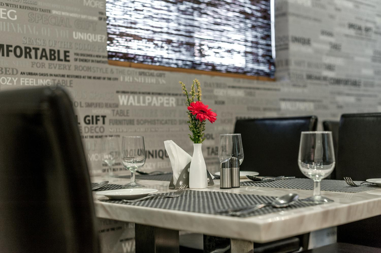 Food & Drinks 4, Saaral Residency, Chennai