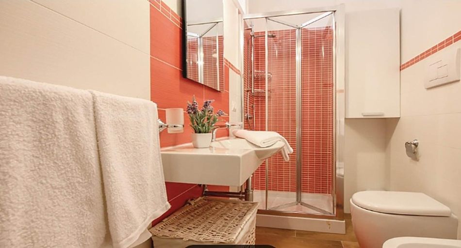 Bathroom, Castellabate Apartments Casa Maddalena, Salerno