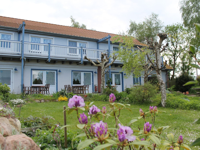 Exterior & Views 2, Apartment With Garden in Rerik, Rostock