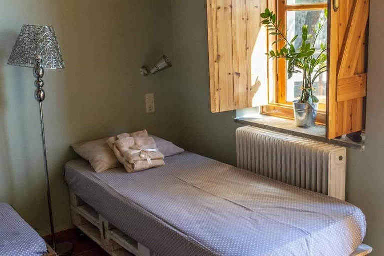 Bedroom 3, ''Arsinoe'' cosy guesthouse, Attica