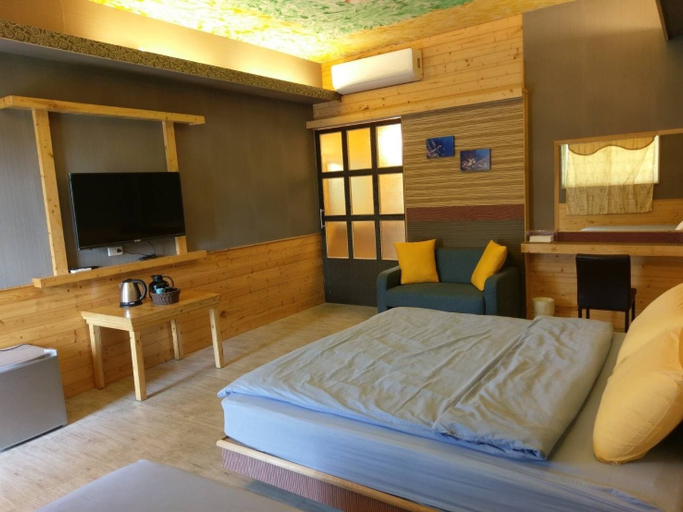 Bedroom 1, Orchid Island Blue Ocean House, Taitung