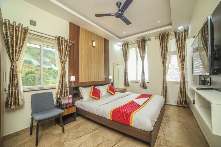 Bedroom 9