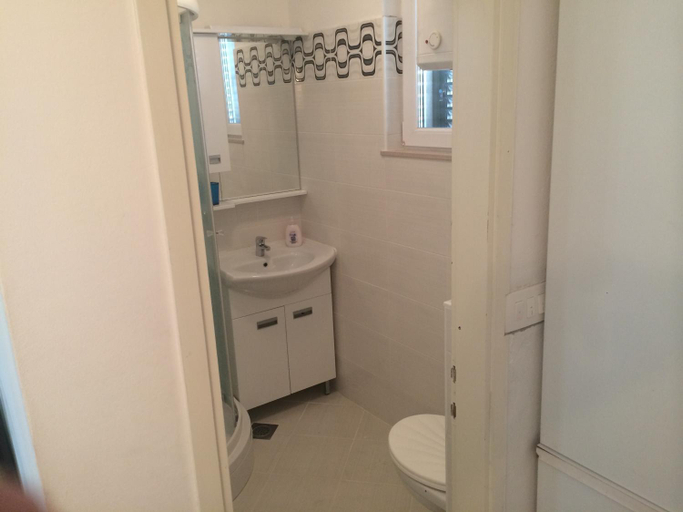 Others 4, Apartment Vesna, Supetar