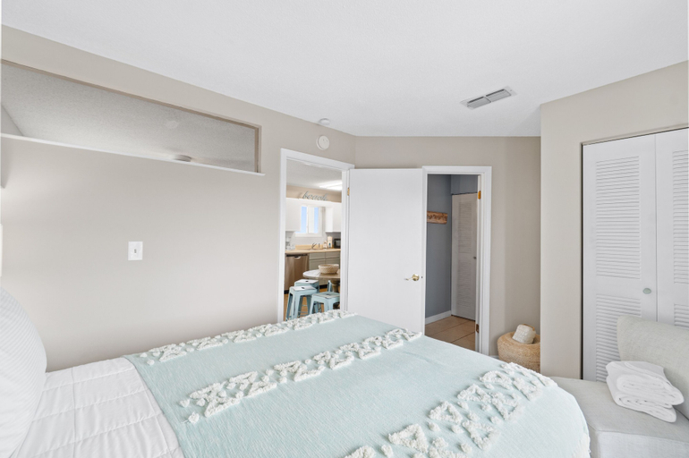 Bedroom 2, Sand Castle West by Panhandle Getaways, Bay